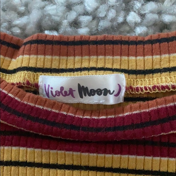 Stripped Lettuce Trim Rib-knit Top - Picture 2 of 3